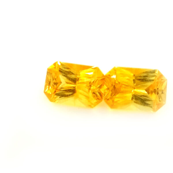 Sri Lanka Yellow Radiant Emerald Sapphire Pair - 1.53 cts - 6.5x4.5 mm - Image 3