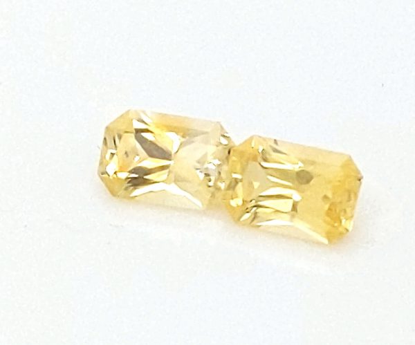 Sri Lanka (Ceylon) Yellow Emerald Cut Sapphire Pair 6x4mm  1.30 cts - Image 3