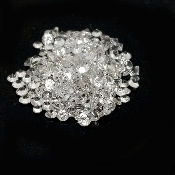 White Round Brilliant Ceylon Sapphire - 1.7 - 2mm - Image 3
