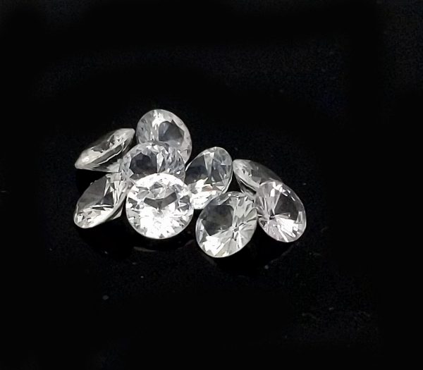 Sri Lanka (Ceylon) White Round Brilliant Sapphire - 4mm - ~.25cts - Image 6