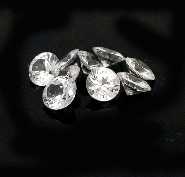 Sri Lanka (Ceylon) White Round Brilliant Sapphire - 4mm - ~.25cts