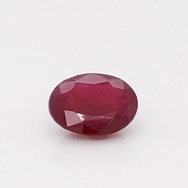 Unheated Indian Ruby Oval 1.61 carats 8.0x6.3x3.4mm - Image 5