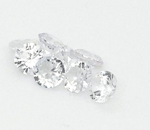 Sri Lanka (Ceylon) White Round Brilliant Sapphire  5mm  ~0.60cts - Image 2