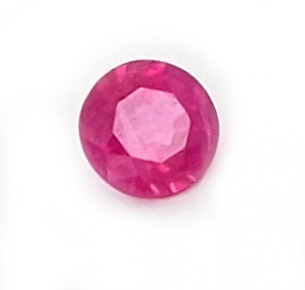 Madagascar Pink Sapphire Round 4.2x4.2x2.4mm .32 Carats