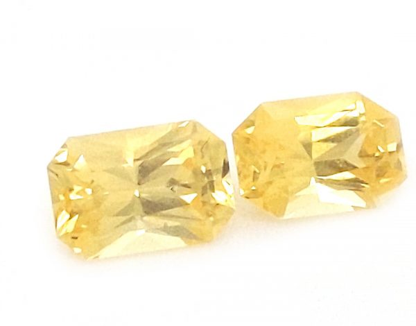 Sri Lankan Sapphire Yellow Emerald Radiant Cut Pair 6.5x4.5mm  1.74 cts - Image 6