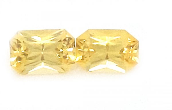 Sri Lankan Sapphire Yellow Emerald Radiant Cut Pair 6.5x4.5mm  1.74 cts - Image 2