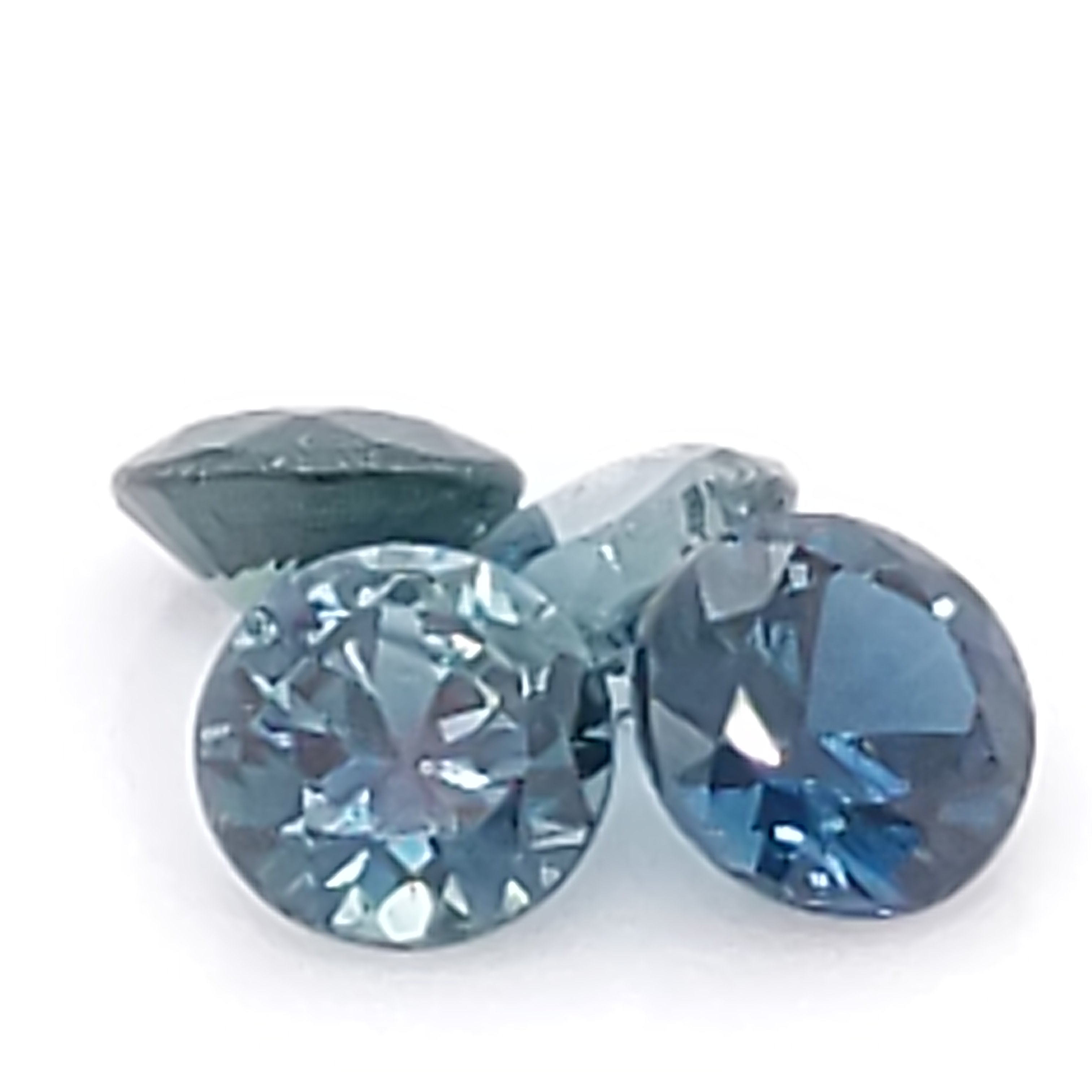 Set of 4 Australian Blue Green Sapphire Set 3.75mm and 1.03 carats ...