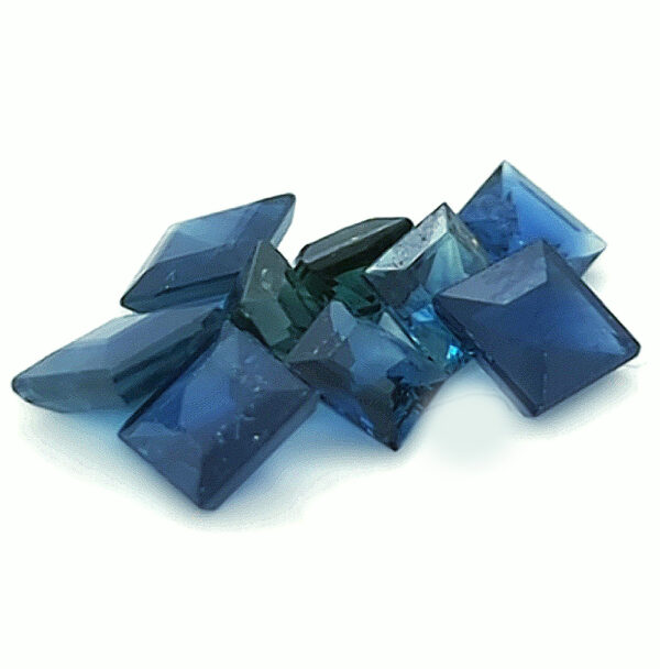 3.8 Carats Blue Square Sapphires Set of 9 sapphires - Image 3