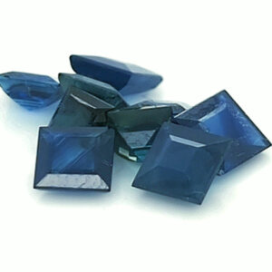 3.8 Carats Blue Square Sapphires Set of 9 sapphires