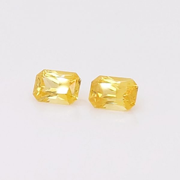 Sri Lanka Yellow Sapphire Radiant Cut Emerald Cut Matched Pair 6.5x4.5mm  1.82 cts - Image 4