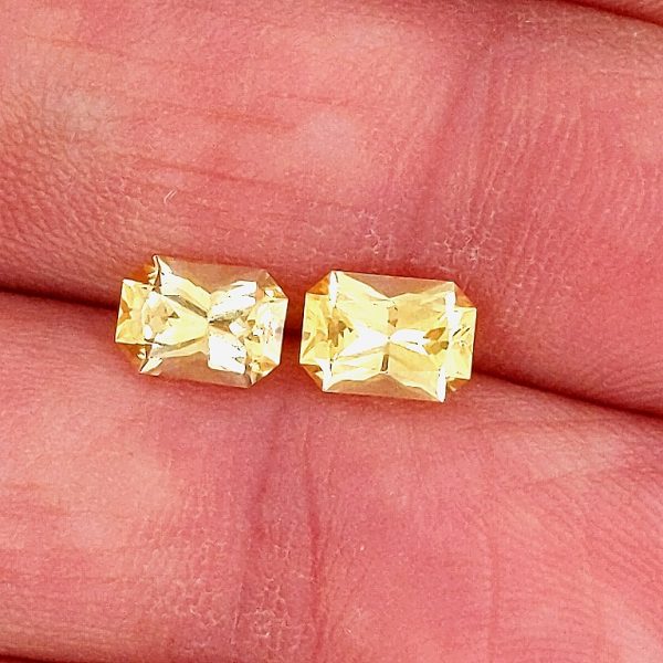 Sri Lanka Yellow Sapphire Emerald Radiant Matched Pair 6.5x4.5mm 2.06 Carats - Image 4