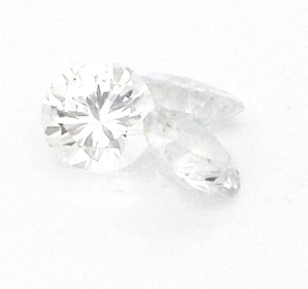 Sri Lanka White Round Brilliant Sapphire - 6mm - 0.70-.0.90 carats - Image 3