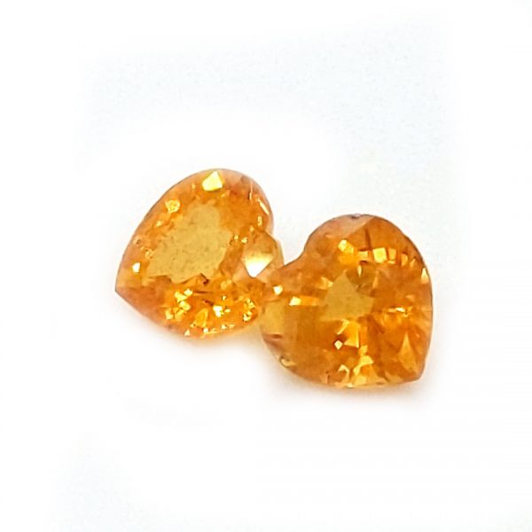 Matched Pair Orange Heart Cut Sapphire from Songea, Tanzania 2.19 carats 6mm - Image 3