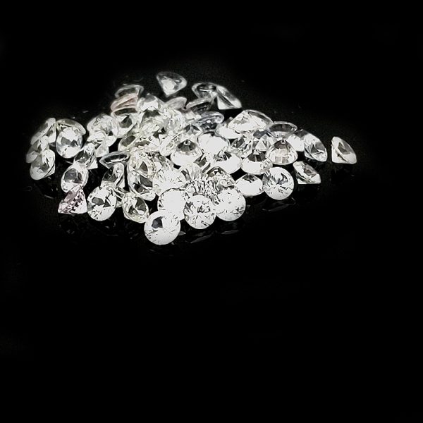 Sri Lanka Round Brilliant Cut White Sapphire 2.8mm (one carat parcel) - Image 4