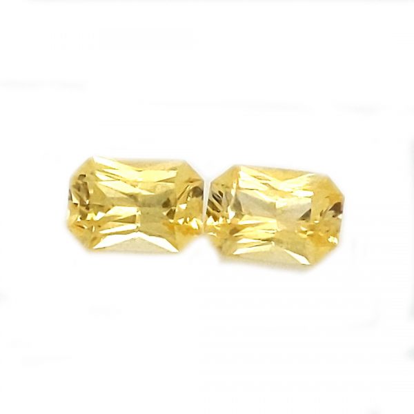 Sri Lanka Sapphire Yellow Emerald Radiant Cut Matched Pair 6.5x4.5mm  1.79 cts - Image 4