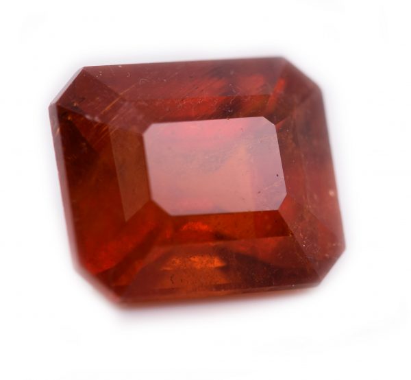 CGL Certified Spessartite Garnet Emerald Cut 9.48 Carats 12.1 x 10.2 x 7.7 mm - Image 3