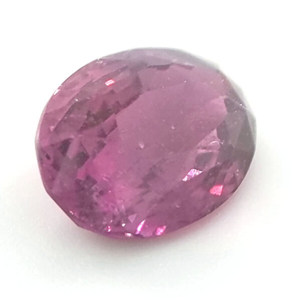 CGL Certified Pink Oval Sapphire 1.73 Carats 8.25x6.03x3.83mm - Image 4