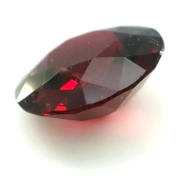 CGL Certified Rhodolite Garnet Round 4.78 Carats 10.9x10.9x5.47mm - Image 7