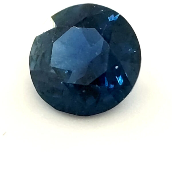 Round Blue Sri Lanka Sapphire5mm and 0.55 total carat weight - Image 2