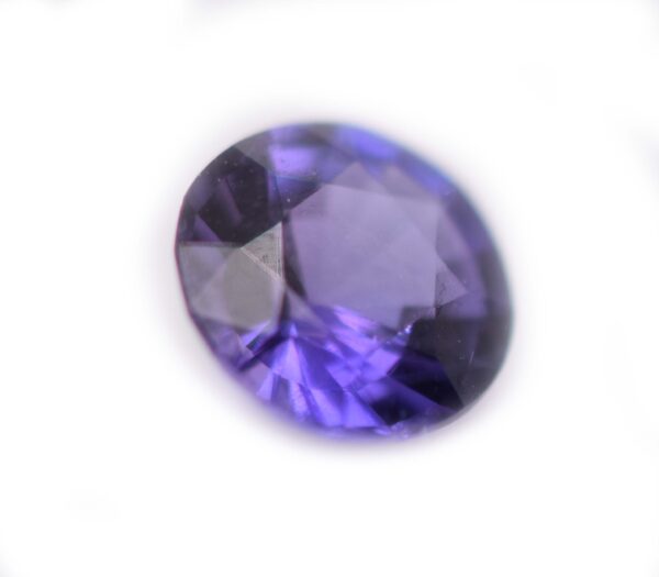 Purple Sri Lanka Round Sapphire 0.83 Carats 5.8x5.8x3.3mm - Image 3