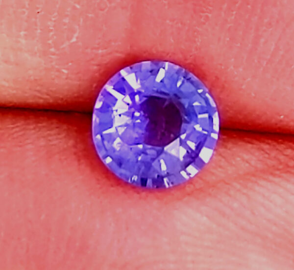 Purple Sri Lanka Round Sapphire 0.98 Carats 6.4x6.4x3.2mm - Image 6