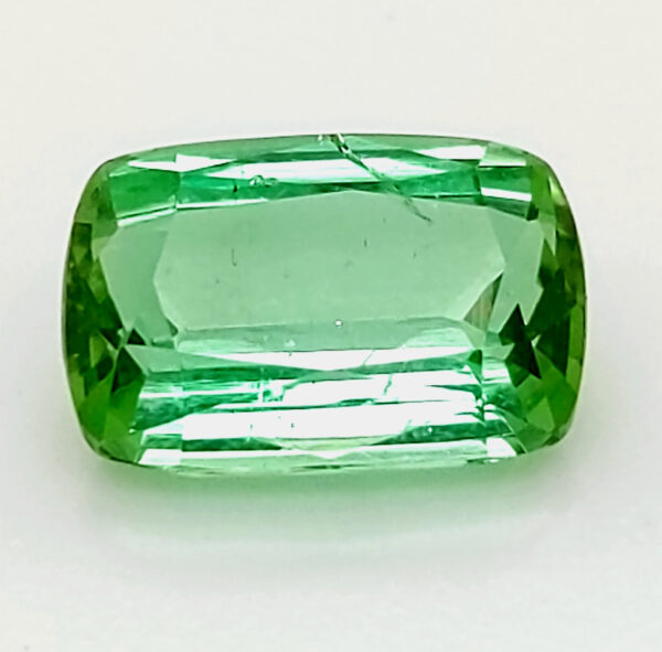 Certified Cushion Cut Grass Green Tourmaline 4.04 carats 11.6x7.8x5.4mm - Image 5