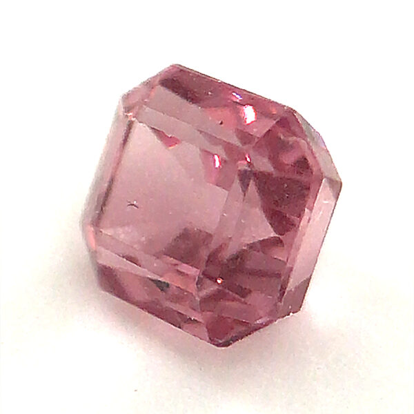 Sri Lanka Pink Emerald Cut Sapphire 0.71 carats 5.6x4.4mm - Image 4