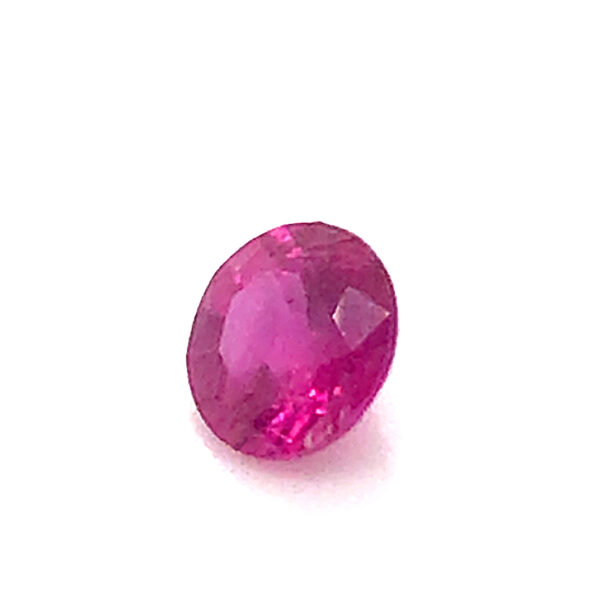 Madagascar Pink Sapphire Round 4.2x4.2mm .32 Carats - Image 2