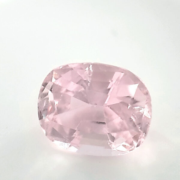 Certified Pink Unheated Tourmaline 3.51 carats 10.45x8.49x6.45mm - Image 4