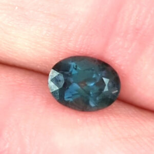 Songea (Tanzania) Oval Teal w Purple flashes Unheated Sapphire 0.93 Carats 6.7x5.2x3.4mm