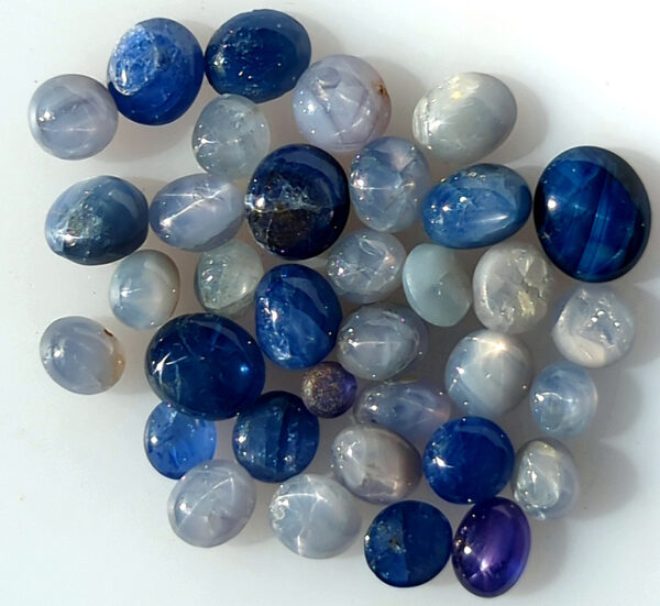 Burma Cabochon/ Stars Sapphire Parcel 69.9 carats - Image 5