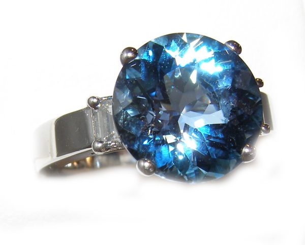 GIA Certified Aqua (See Report)*Diamond Platinum Ring 6.86 ctw - Image 4