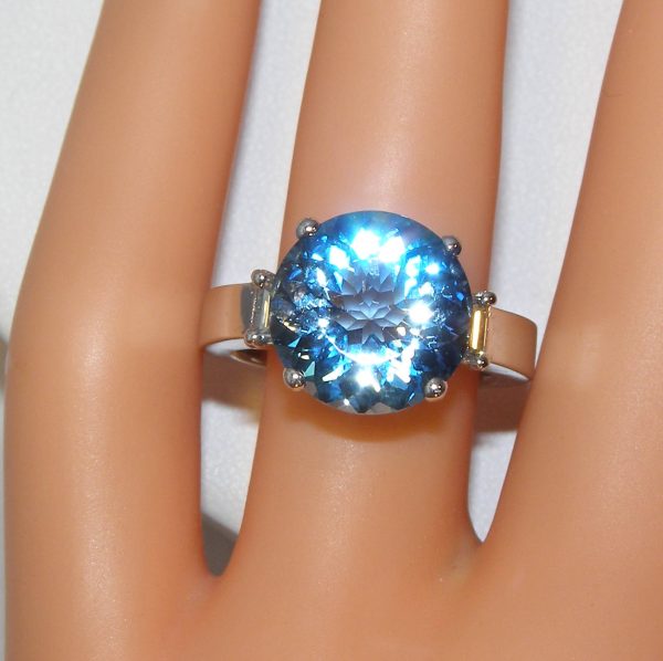 GIA Certified Aqua (See Report)*Diamond Platinum Ring 6.86 ctw - Image 9