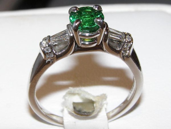 Spectacular Tsavorite Diamond Ring 14KWG 1.72 ctw - Image 3