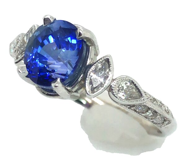 CGL Certified Ceylon Sapphire (H)* Diamond Ring 14KWG 3.44 ctw - Image 3