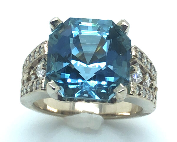 Large Specialty Asscher Cut Aquamarine (H)* Princess Diamond Ring 14KWG 9.03 ctw - Image 6