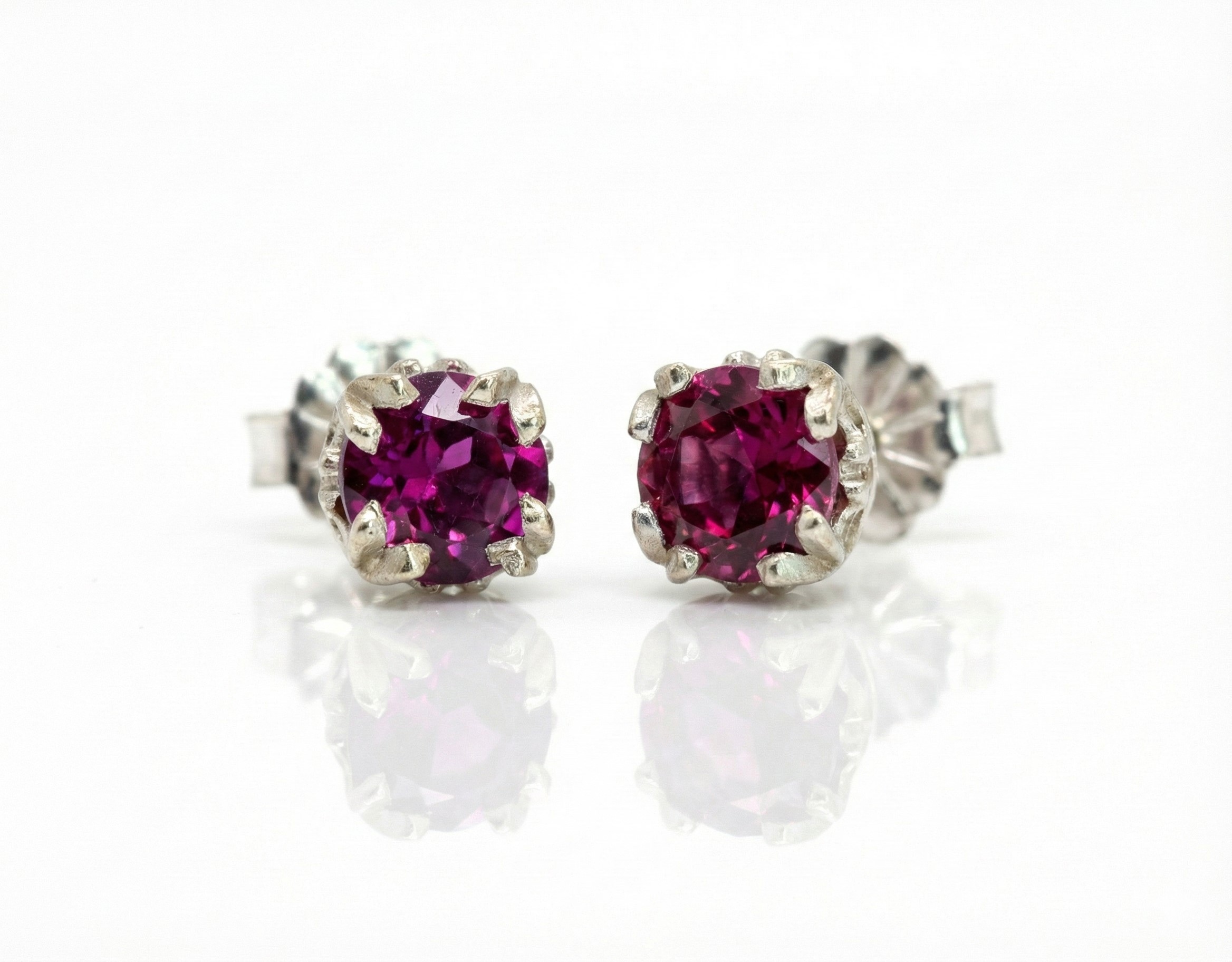 Rhodolite (N)* Stud Earrings 14KWG 1.00 ctw NEW ITEM