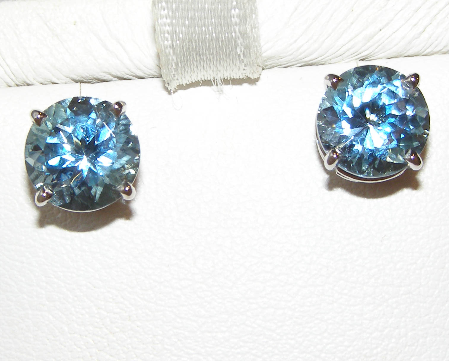 Top Quality Aquamarine (H)* Earring Studs 18KWG 3.44 ctw NEW ITEM - Image 2