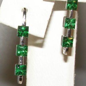 AAA+ Princess Cut Tsavorite (N)* Dangle Bar Earrings 14KWG 0.90 ctw NEW ITEM