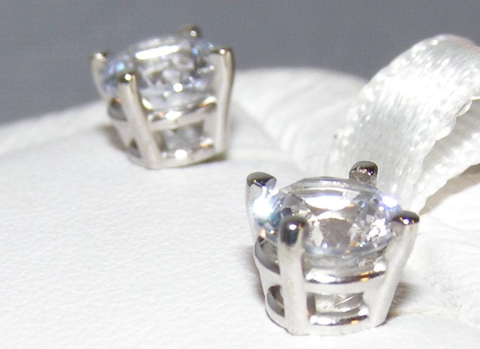 White Sapphire (H) Stud Earrings 14KWG 1.10 ctw NEW ITEM - Image 4