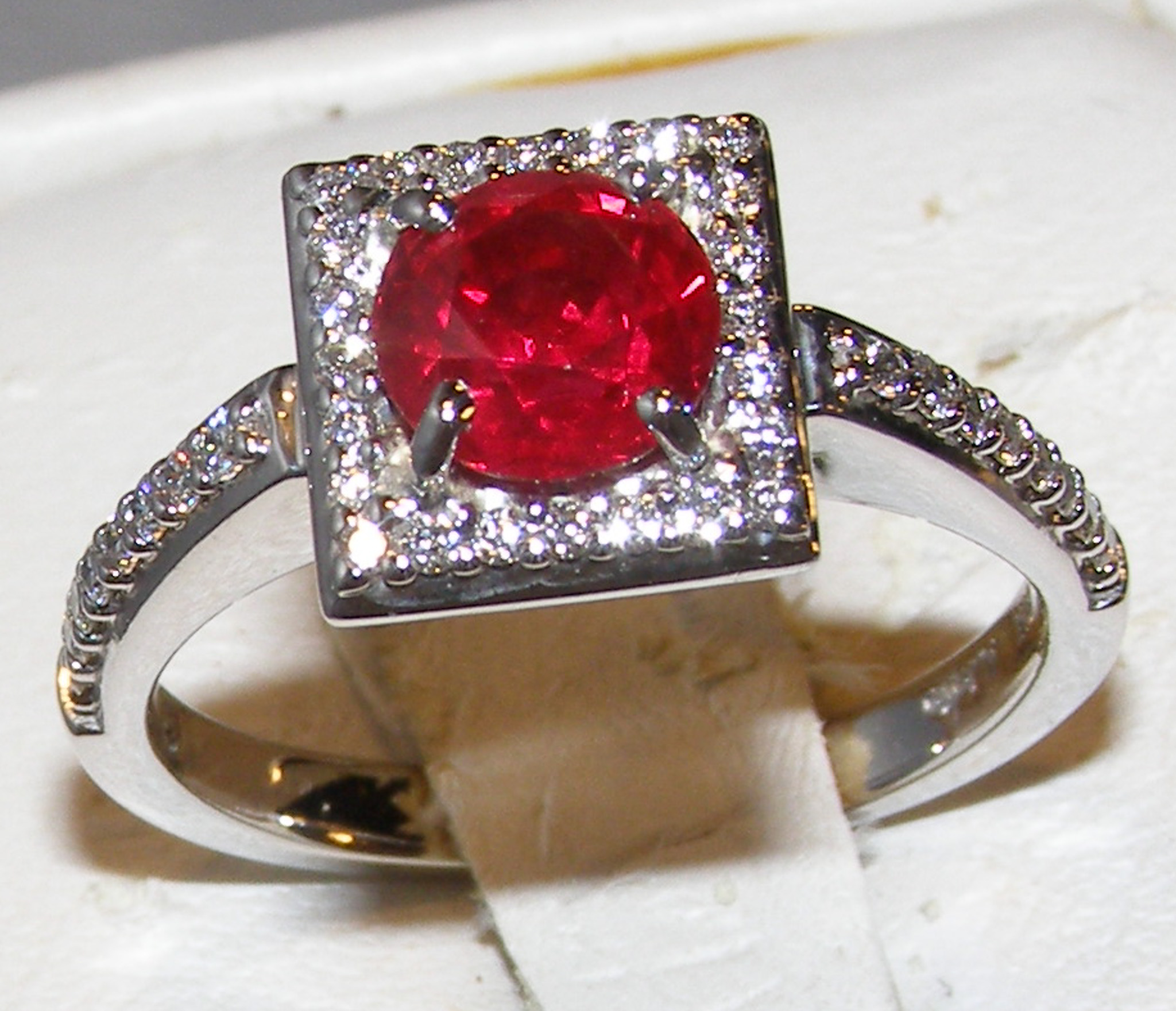 GIA Certified “Pigeon Blood” Vivid Red Ruby (H)* Designer A. Jaffe Diamond Ring 14KWG 2.00 ctw - Image 4