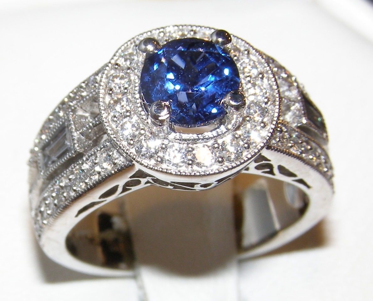 Certified UNHEATED Sapphire Diamond Halo Ring 14KWG 2.26 ctw