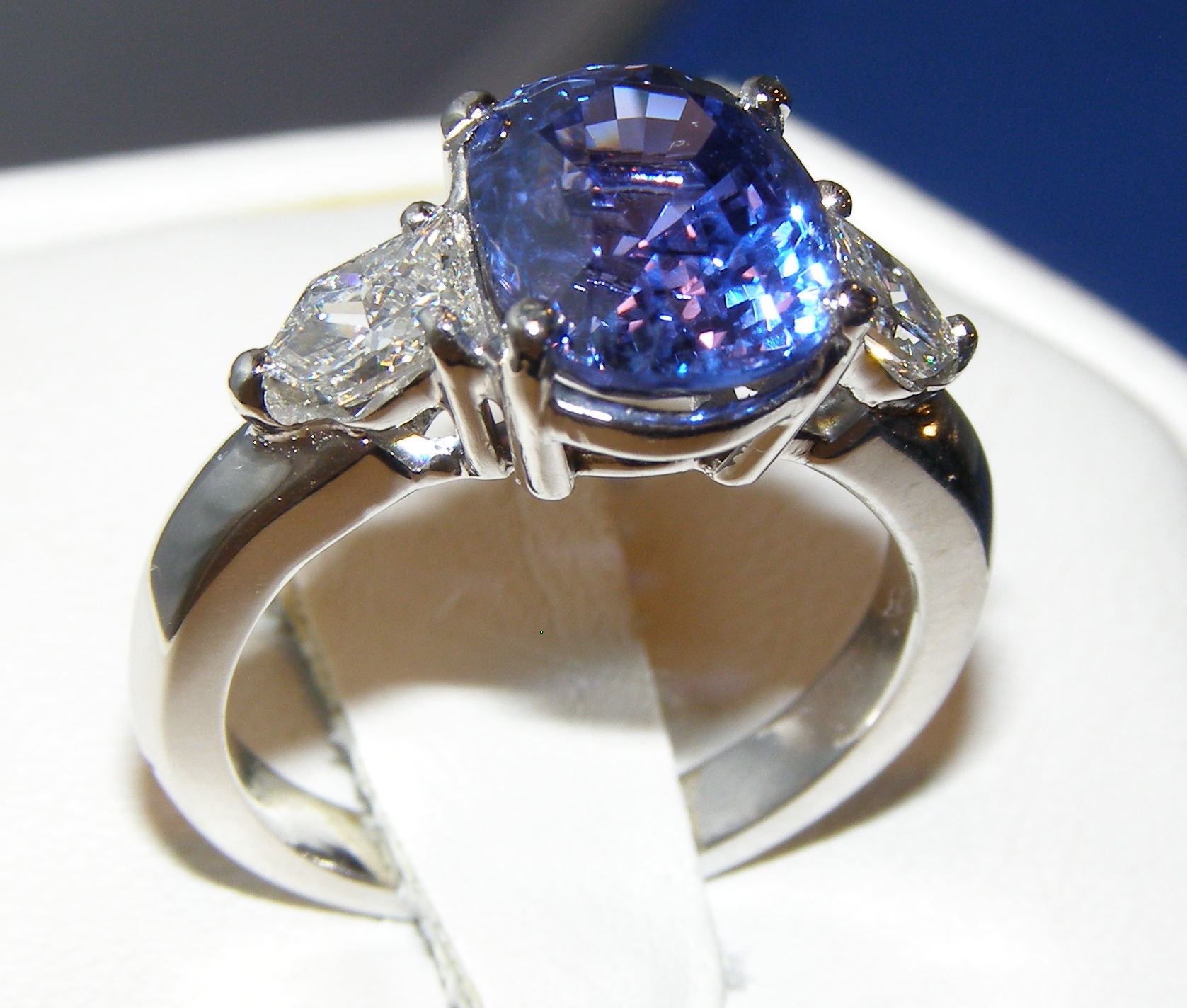 AAA+ UNHEATED AGL Certified Sapphire Diamond Platinum Ring 5.2 ctw
