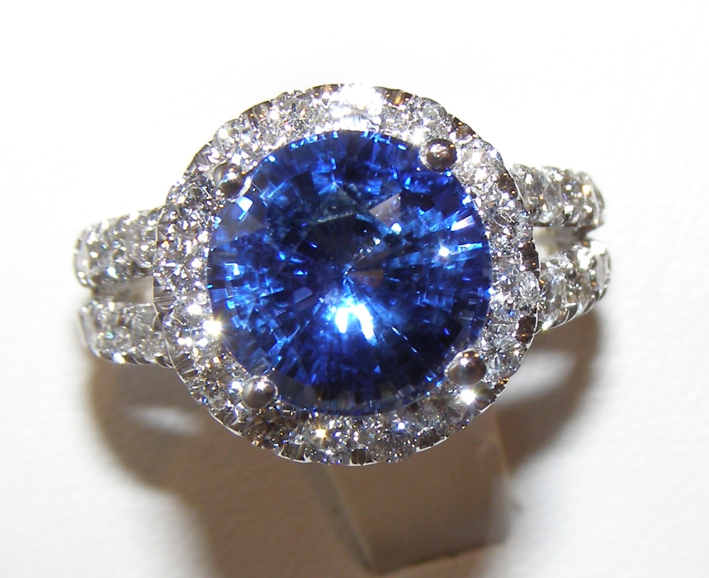 GIA Certified TOP Ceylon Blue Sapphire Diamond Ring 14KWG 6.96 ctw