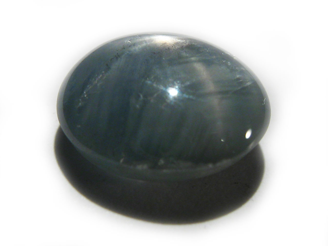 Burma Blue Star Sapphire 3.45 carats 9.5x8.2x4.3mm