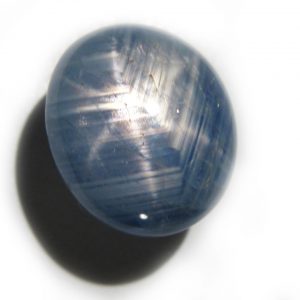 Burma Blue Star Sapphire - 8.81 cts - 11.5x9.7x6.8mm