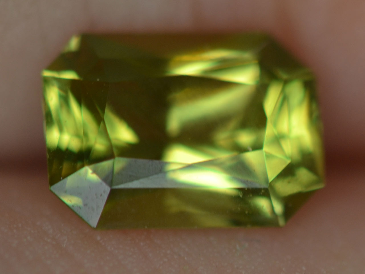 Ceylon Emerald Radiant Cut Chrysoberyl 1.41 carats 7.4x5.5x4mm